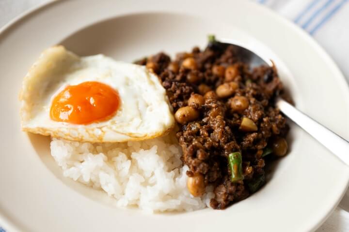 味噌ビーンズドライカレー